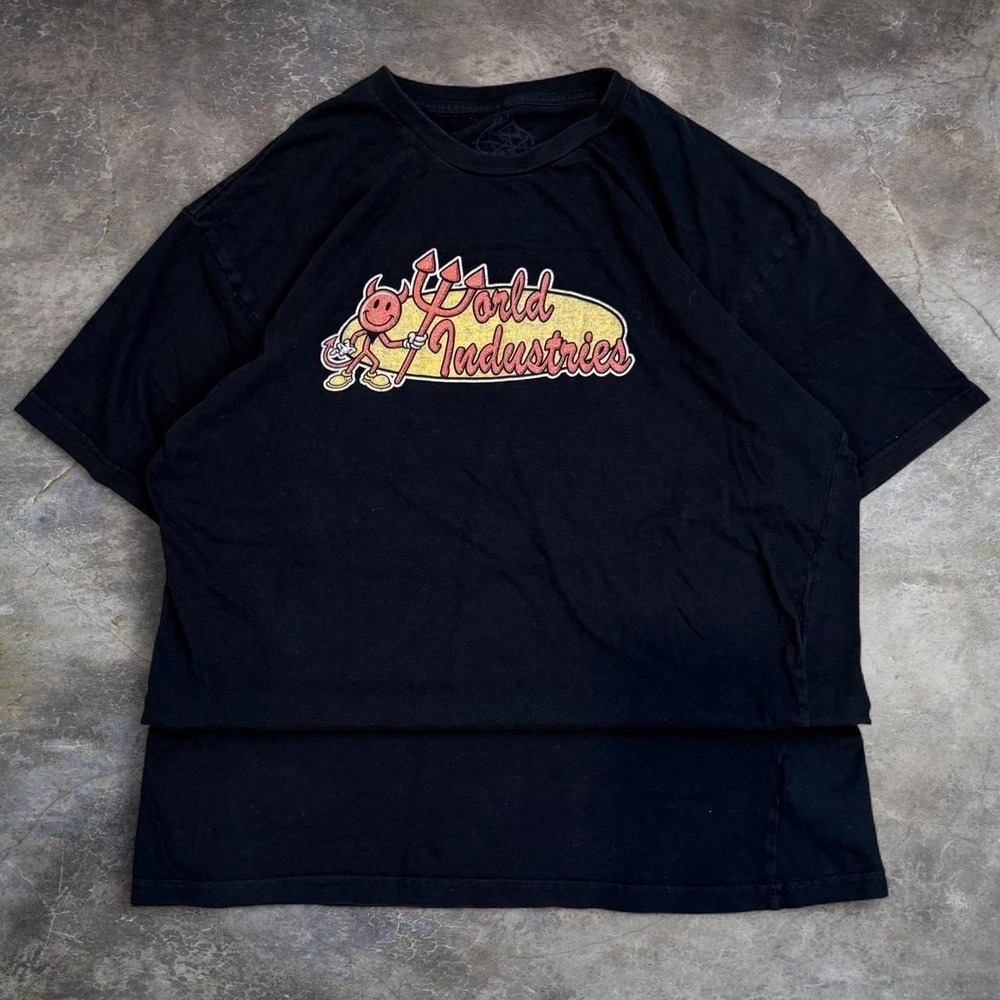 World Industries Classic Logo Black Tee Men's Size Large Skater Grunge T-Shirt